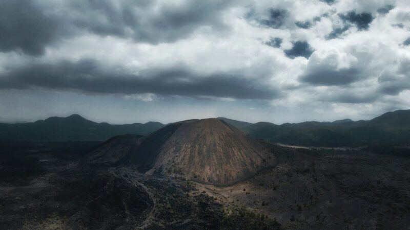 パリクティン火山