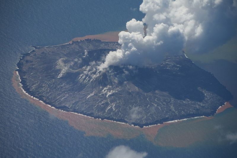 西之島